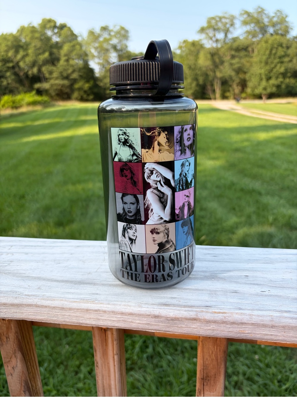 TAYLOR SWIFT The Eras Tour CONCERT MERCH Tinted Clear Water Bottle w/Screw Lid